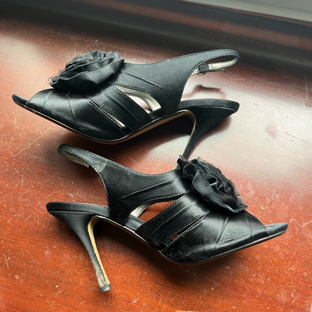 Elegant Black Women's Heels with Floral Accent - Max Studio size 9.5